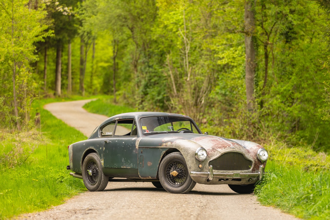 Aston Martin DB2/4 Scheuni 12
