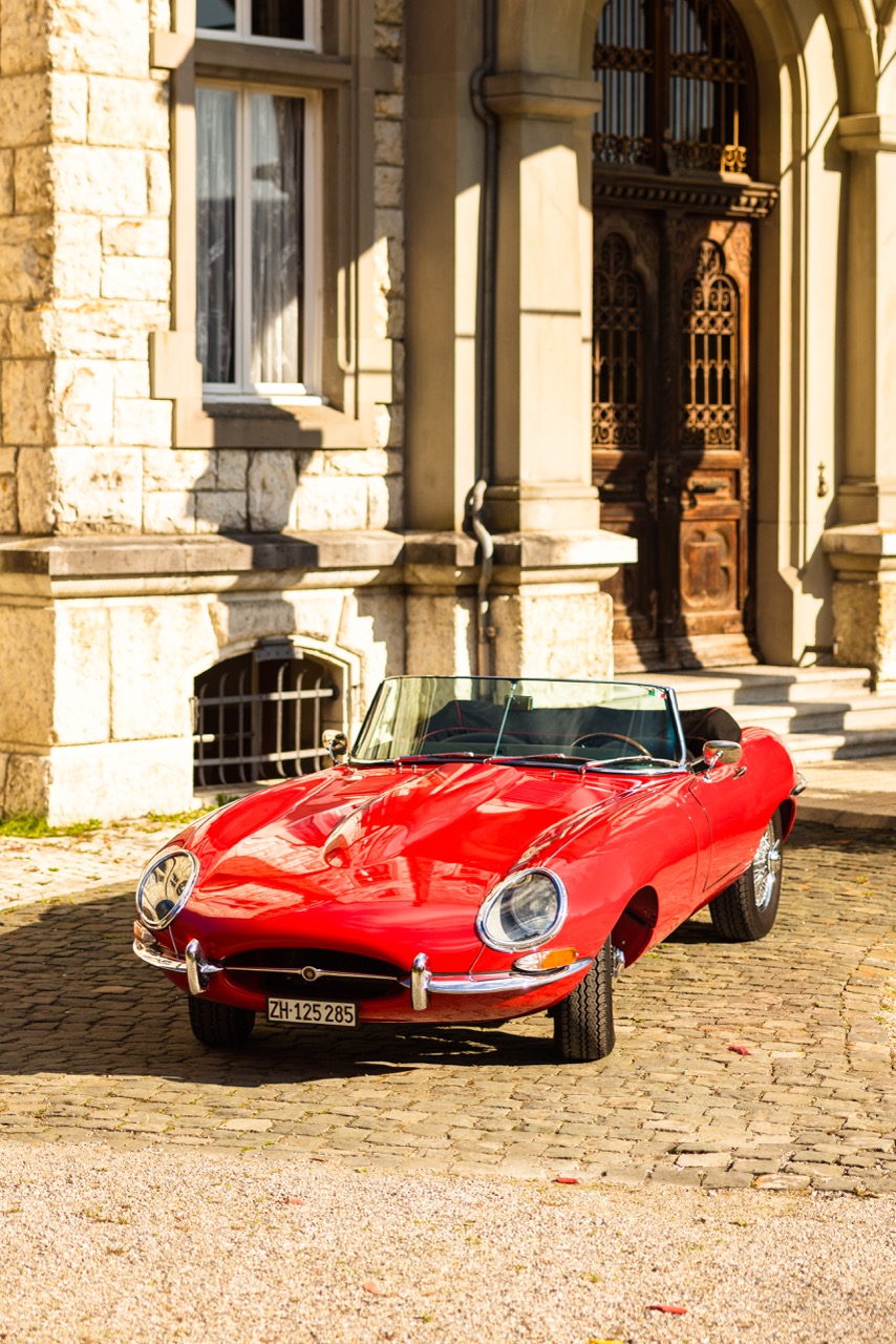 Jaguar E-Type 44