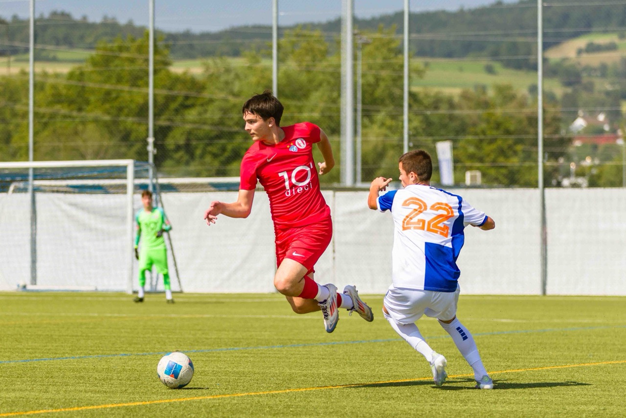 Testspiel GCZ vs FC Rapperswil U17 12